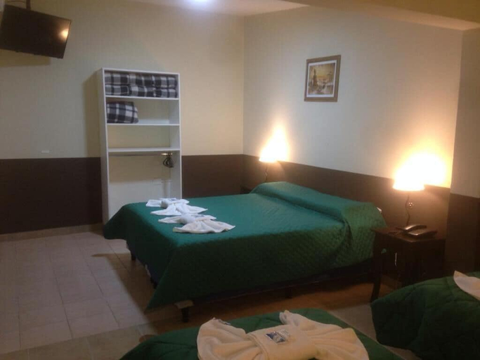 Bedroom 2, Hotel Pachá Anexo, Capital