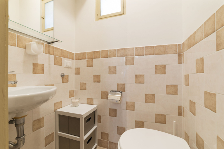 Bathroom 3, Campo De' Fiori Central Flat, Rome