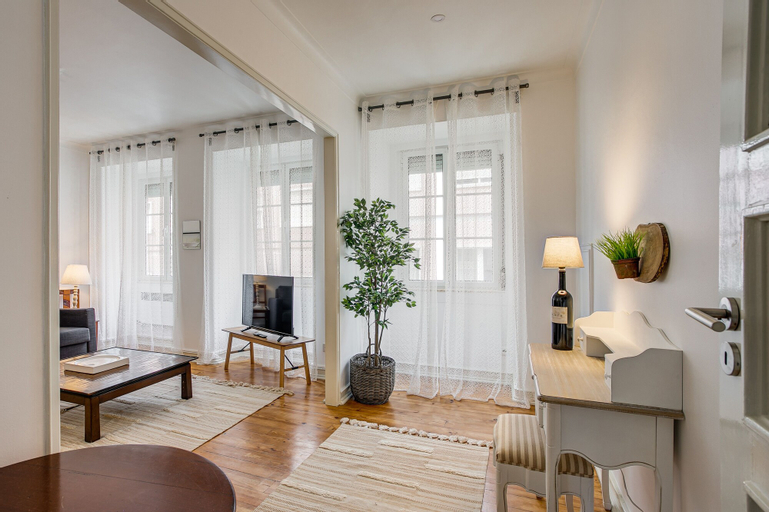 Sunny Apartment in Príncipe Real, Lisboa
