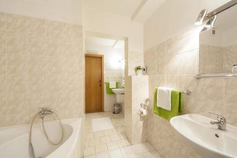 Bathroom 5, Penzion Forman, Vsetín