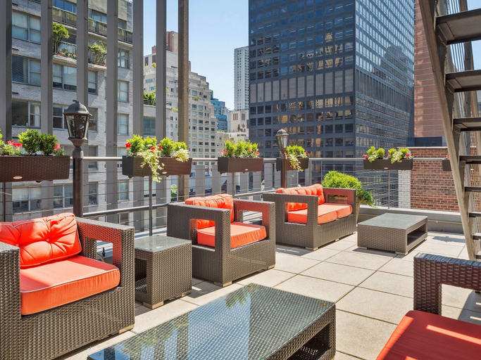 Food & Drinks, Blue Angel Hotel NYC, Ascend Hotel Collection, New York