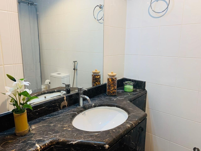 Bathroom, Downtown 2bedroom Holidays R Us, Dubai