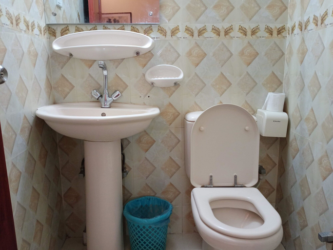 Bathroom 4, Hotel Holy City Bd, Sylhet