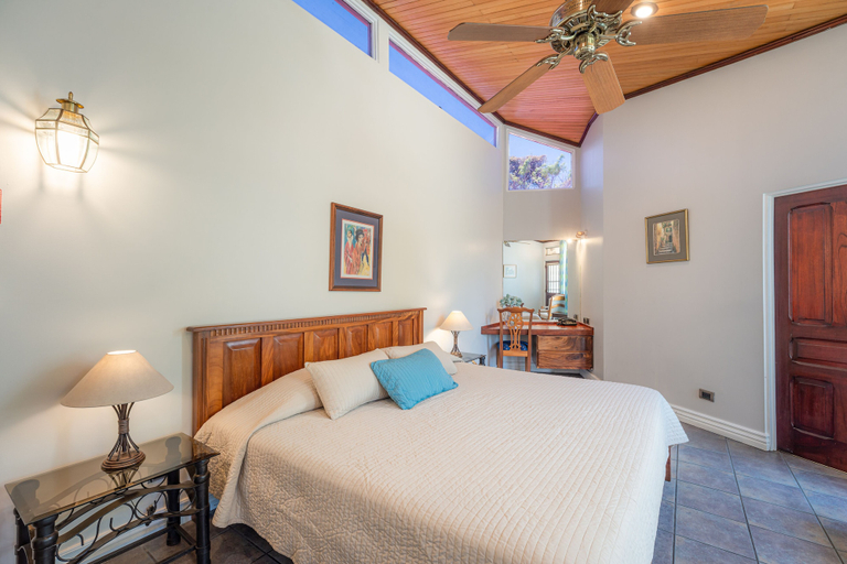 Bedroom 4, Posada El Quijote, Escazú