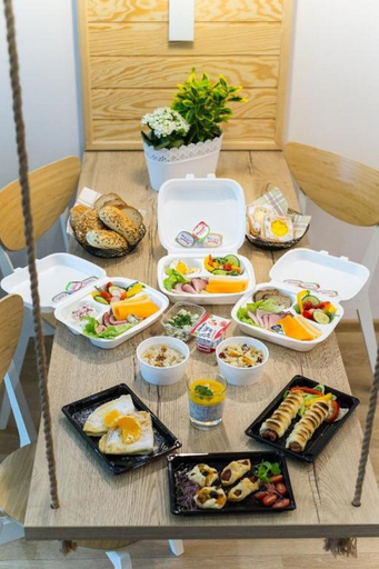 Food & Drinks 5, Apart-Center Pod Orlem, Tatra