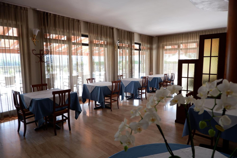 Food & Drinks 5, Hotel Fortuna B&B, Verona