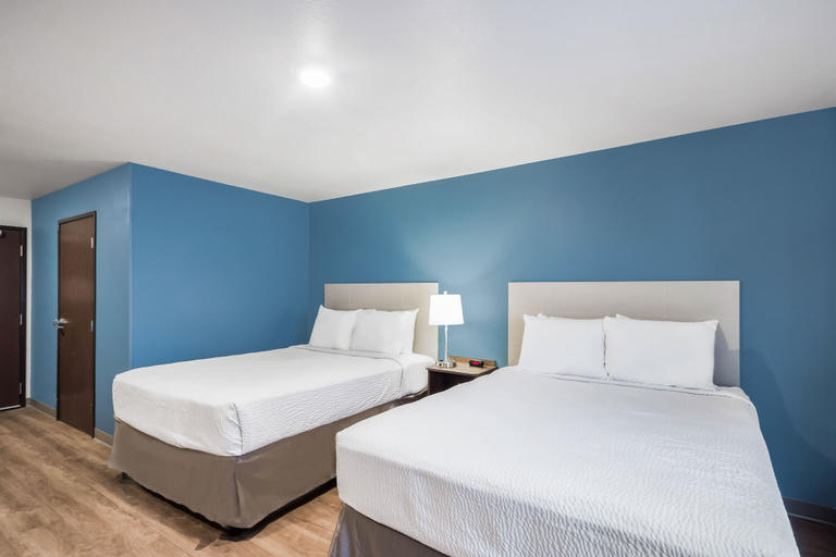 Bedroom 3, WoodSpring Suites Merrillville, Lake