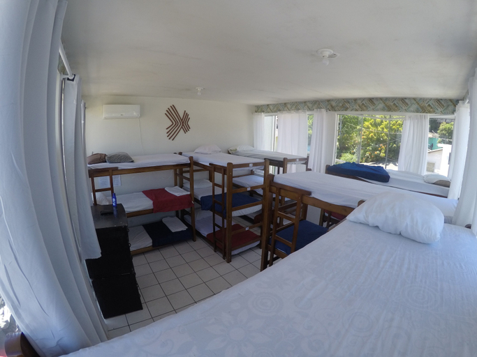 Bedroom 5, Hostel Farol da Barra, Florianopolis