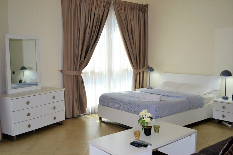 Room 2, Bright furnished studio near metro in Tecom - ALIA, Dubai