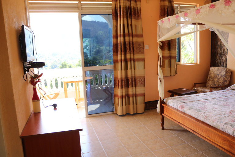 Bedroom 2, Taita Rocks Hotel, Wundanyi