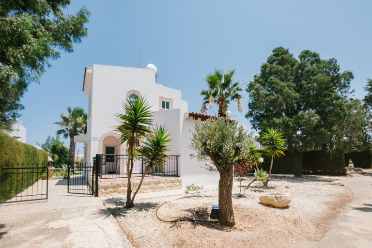 Exterior & Views 2, Chrysanthemum Villa