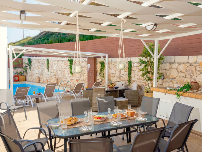 Food & Drinks 5, Sky, Crete