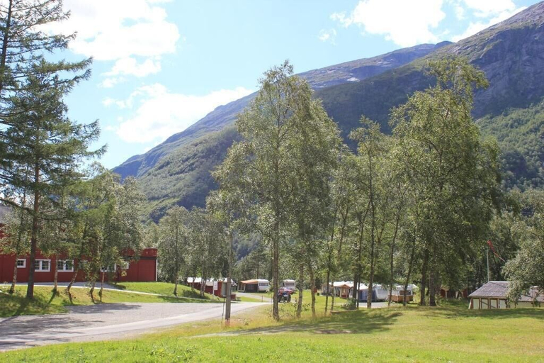 Others 3, Trædal Hotell, Sunndal