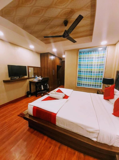 Bedroom 3, Hotel White Castle, Gautam Buddha Nagar