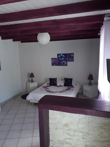 Bedroom 4, Domaine L'Albizia, Charente-Maritime