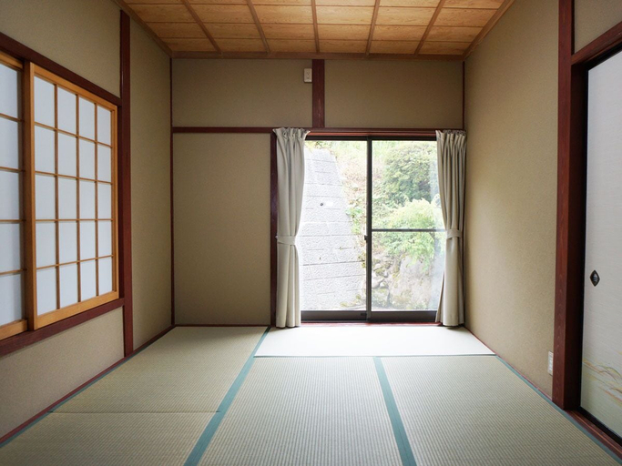 Bedroom, Minerva nanao fujinose satoyamakan, Nanao