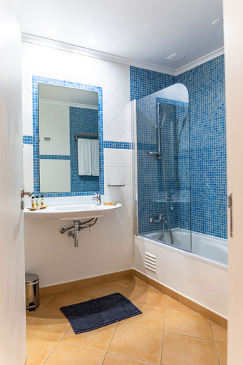 Bathroom 4, Aldeia Azul, Lagos