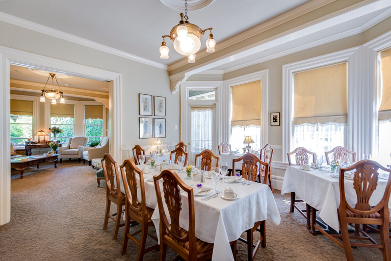 Food & Drinks 5, O Canada House, Greater Vancouver