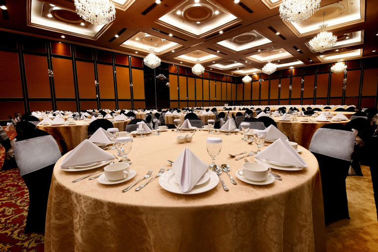 Business Facilities