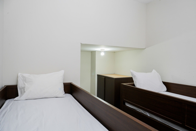 Bedroom 24