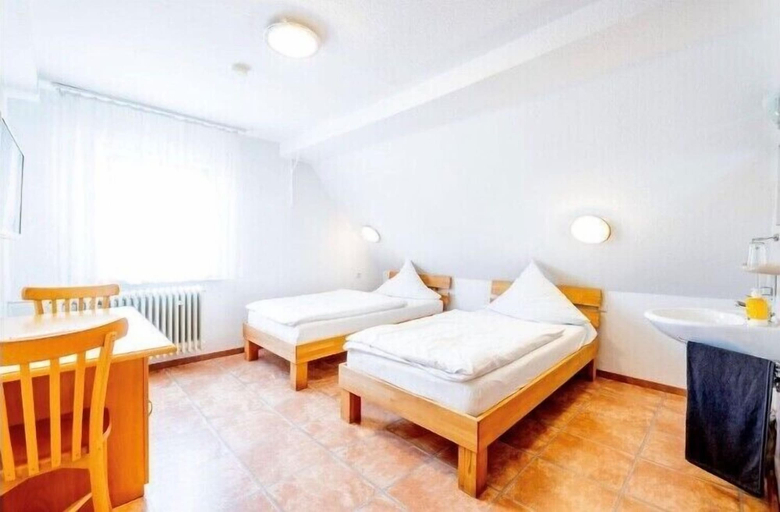 Bedroom 4, My Pension, Esslingen