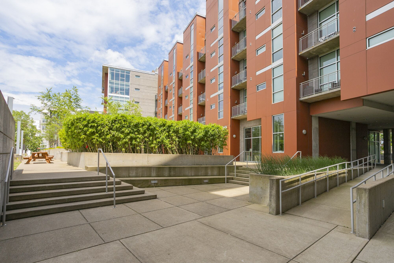 Exterior & Views 2, Unfurnished Condo | Amazing Layout with Balcony and In-building Storage Unit, Davidson