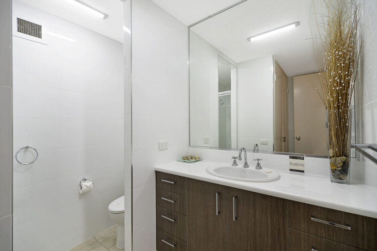 Bathroom 4, Peregian Court Resort - 4/84 Peregian Esp, Noosa - Sunshine-Peregian