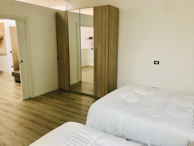 Room 2, Humanitas, Milano