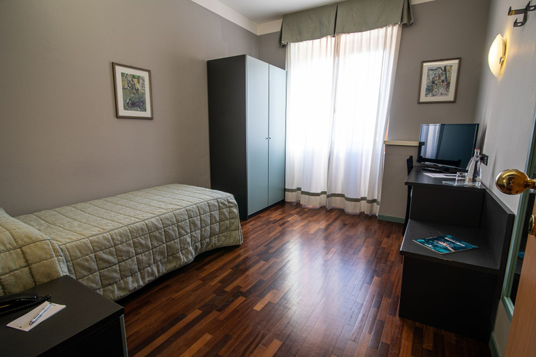 Bedroom 2, Vittoria, Sondrio