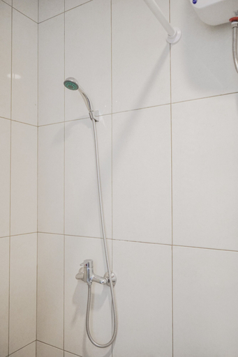 Bathroom 2, Cozy 1BR Asatti Apartment, Tangerang Selatan