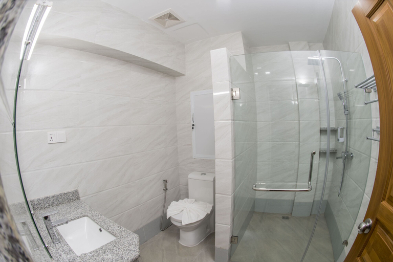 Bathroom 3, Ancient Bagan Hotel, Myingyan