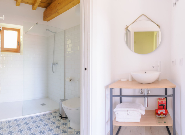 Bathroom, Apartamentos Las Garzas de Oyambre, Cantabria