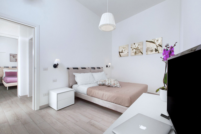 Bedroom 3, Villa Anna, Salerno
