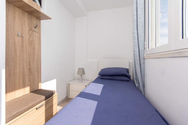 Bedroom 3, Canuck Apartment, Dubrovnik