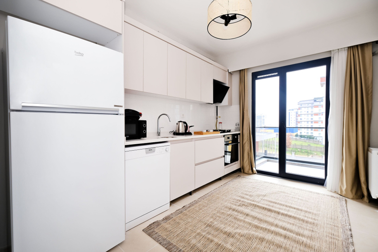 Others 5, Zeytindalı by NewInn, Pendik