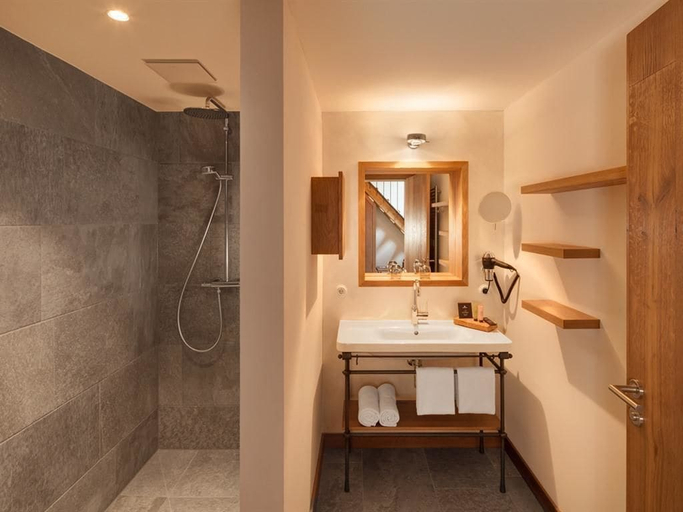 Bathroom 5, Landhotel AlmRefugio, Neumarkt in der Oberpfalz
