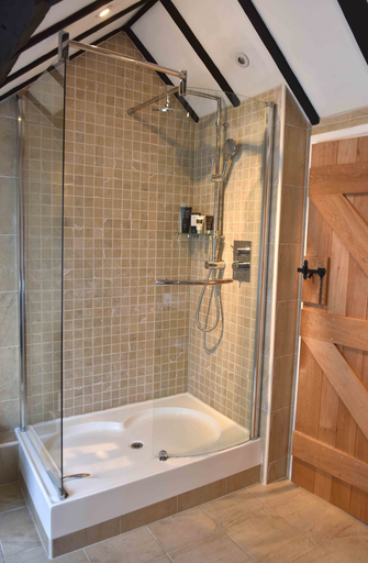Bathroom, Luxury Cottage Near Windsor Castle, Slough
