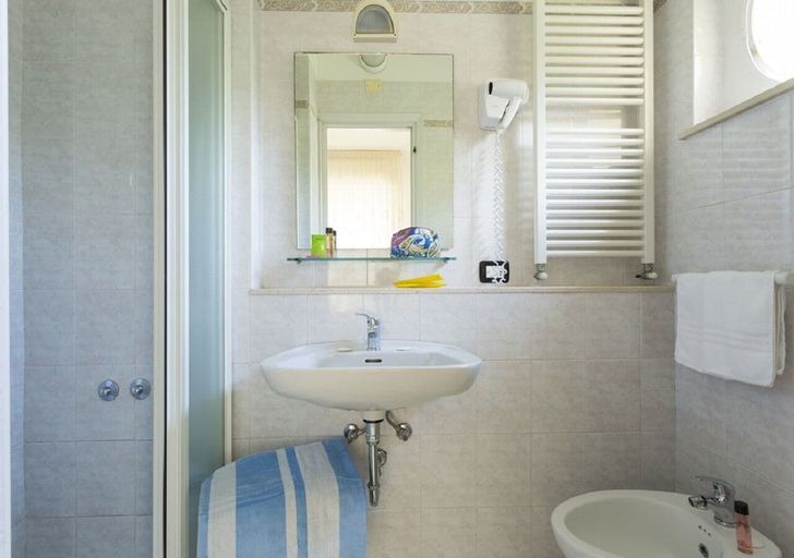Bathroom 4, Hotel Garden Riccione, Rimini