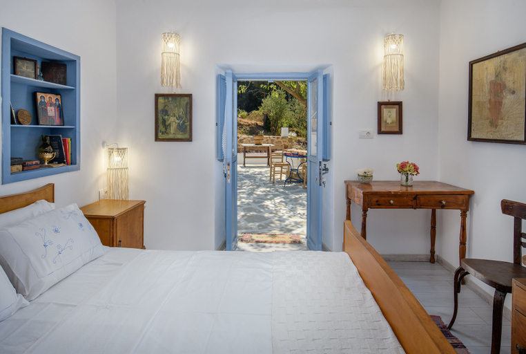Bedroom 3, The Aegean blue country house Old Milos, South Aegean