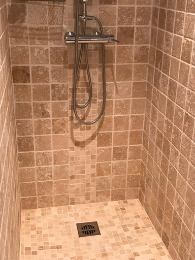 Bathroom 5, Le Mas de la Fadeto, Bouches-du-Rhône
