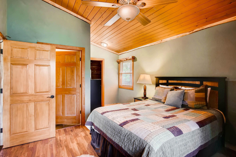 Bedroom 2, Black Canyon Inn Unit A4/5, Larimer
