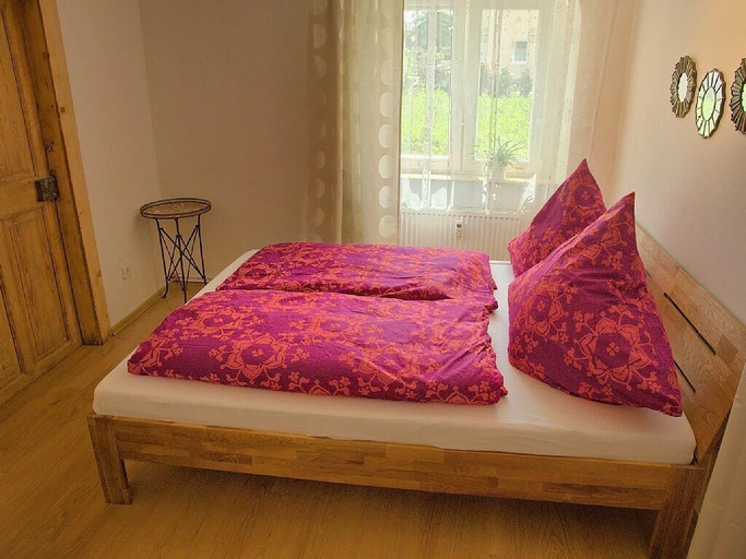 Bedroom 2, Dresdner-Tag Emma, Dresden