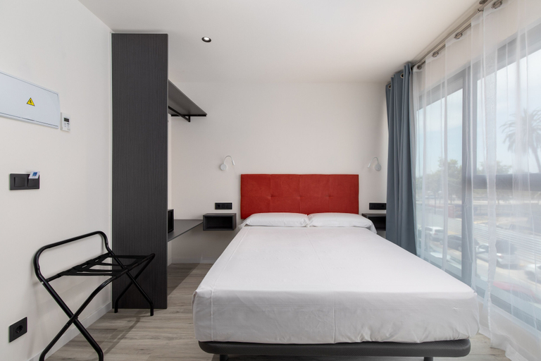 Bedroom 5, Arena Zone Hotel, Valencia