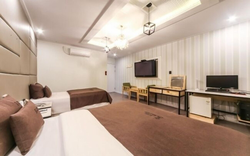 Bedroom 5, Hotel Bellagio, Gangseo
