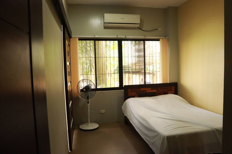 Bedroom 3, Eme's Apartelle, General Luna