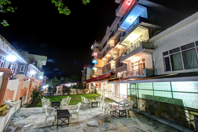 Exterior & Views 2, Hotel Monarch Residency Manali, Kullu