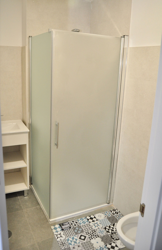 Bathroom 4, Quartier Leon Jabalquinto - Hostel, León