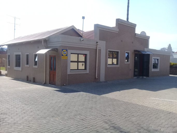 Exterior & Views 2, Miraton Eastgate Suites, City of Johannesburg