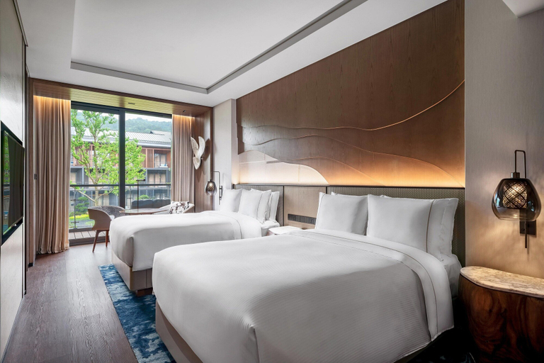 Bedroom 4, The Westin Nanjing Resort & Spa, Nanjing