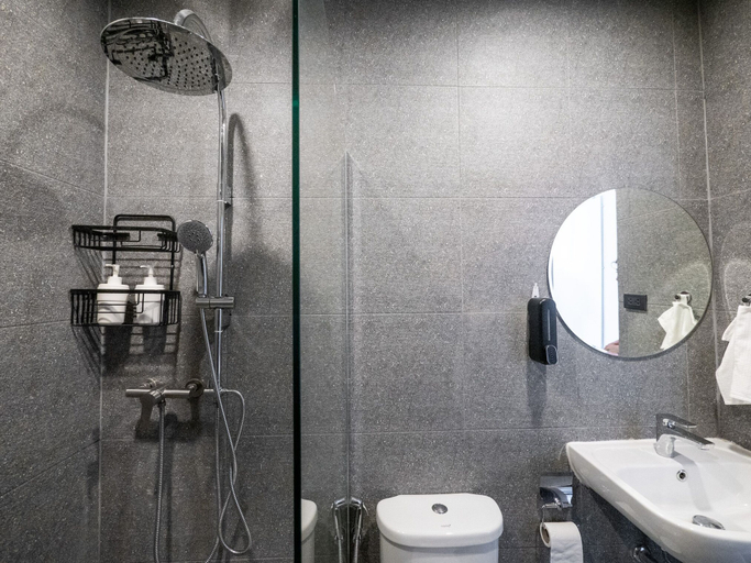 Bathroom 5, Haus Sathorn 11 Bed & Breakfast, Sathorn